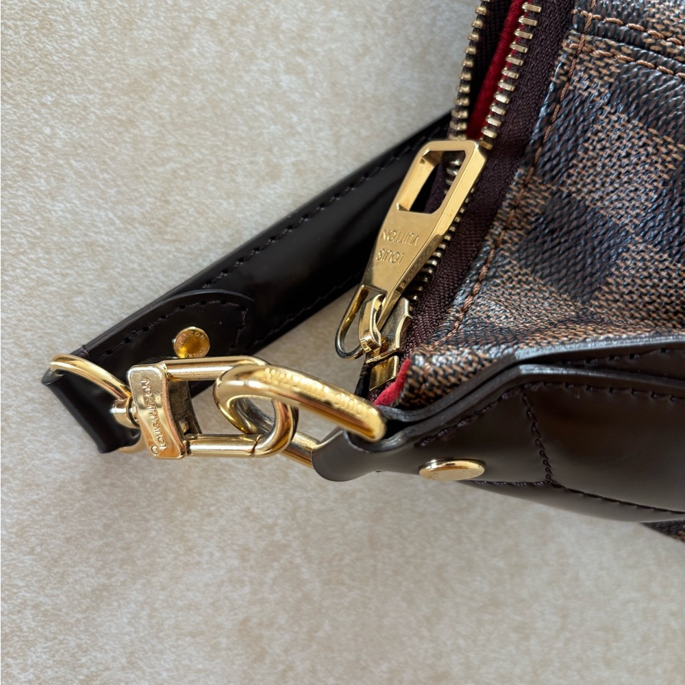 Louis Vuitton Dark Brown Checkered Shoulder Bag - Picture 5 of 5